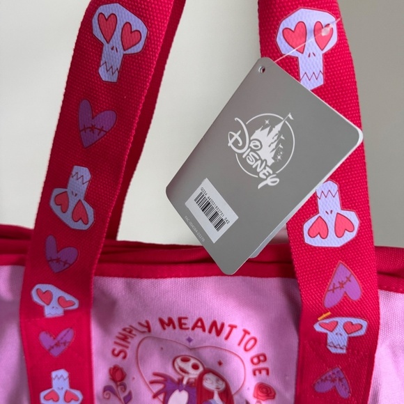 NWT Disney Nightmare Before Christmas Jack Skellington & Sally Valentine Tote - Picture 2 of 7